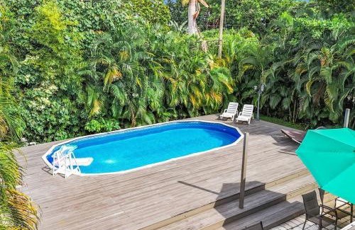 South Middle River House | Cozy 3 - 2, heated Pool & Jacuzzi, 10 min Beach and Las Olas