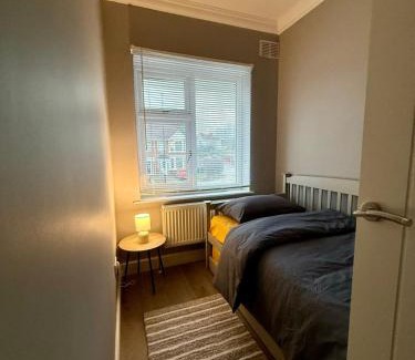Wyken House | Cozy 3 bed house