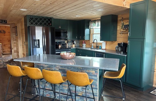 Campton Cabin | Cozy 3-bedroom cabin in lovely Campton with AC, WiFi
