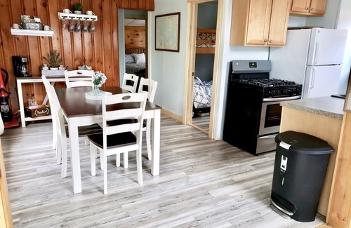 Laconia Cottage | Cozy 3-bedroom cabin on Lake Winnipesaukee!
