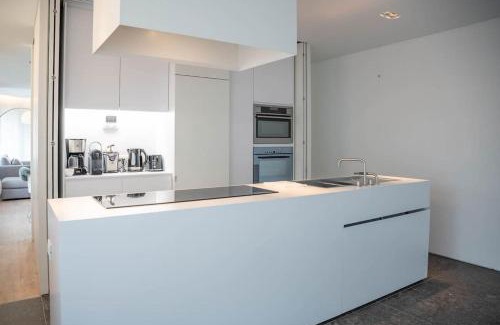 Knokke Villa | Cozy 3BD House with private terrace and parking
