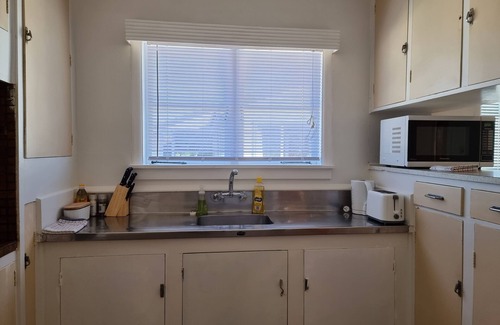 Mount Roskill House | Cozy 3BR - Heat Pump & Wifi & Netflix