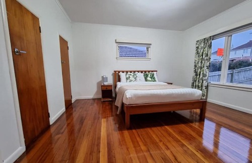 Mount Roskill House | Cozy 3BR Mt Roskill - Heat Pump & Wifi & Netflix