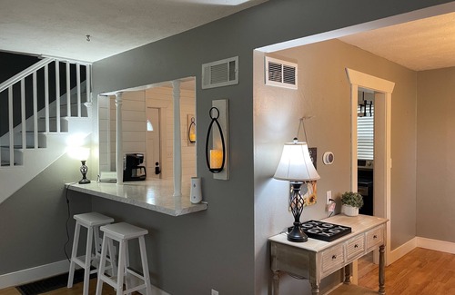 Salina House | Cozy 3BR, Theater Room & FirepitnNo Cleaning Fee!