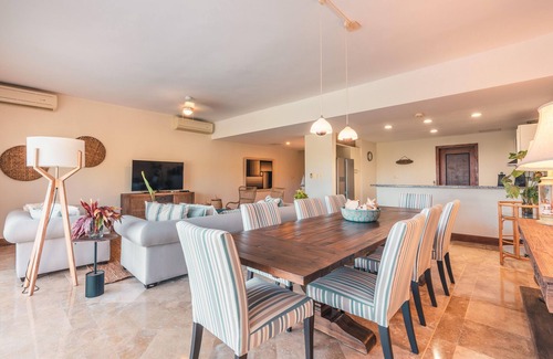 Puerto Bahia Villa | Cozy 3BR villa with ocean view/bbq/pool in Samana