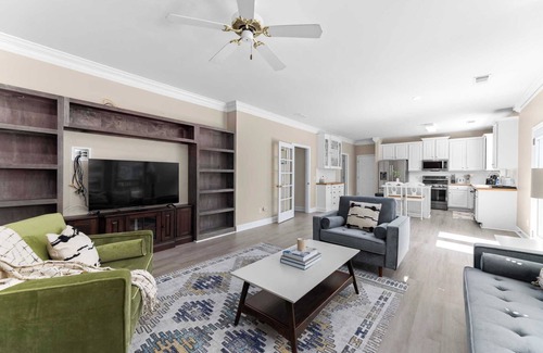 Alpharetta House | Cozy 4B2.5B|Fenced Backyard for Pets|Perfect for Family|Month2Month #41889