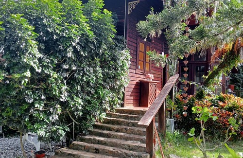 La Vega Province Ski Chalet | Cozy and Charm chalet with WiFi in Jarabacoa.