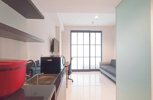 By Pass Ngurah Rai Apartment | Cozy And Enjoy Living Studio (No Kitchen) Apartment At Skales Residence Nusa Dua Bali