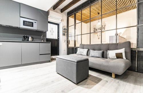 Palos de la Frontera Apartment | Cozy and modern apartment for 4 in Madrid