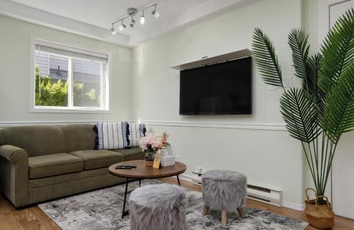 Regional District of Nanaimo House | Cozy And Relaxing Private Getaway Free Parking