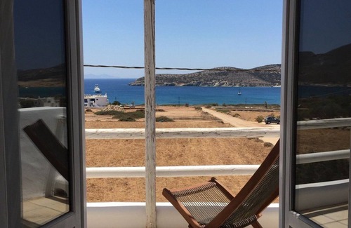 Antiparos Villa | Cozy Antiparos Apartment | 1 Bedroom | Apartment Seabreeze | Stunning Sea &.