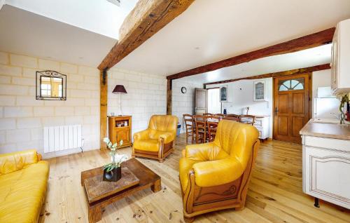 Criquetot-le-Mauconduit Apartment | Cozy Apartment In Criquetot-Le-Maucondui