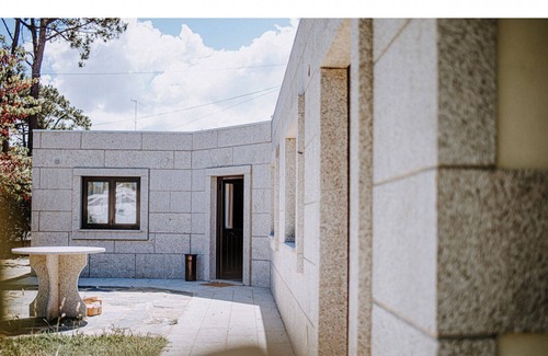 Viana do Castelo Villa | Cozy Apartment with Private Pool - Praia do Cabedelo