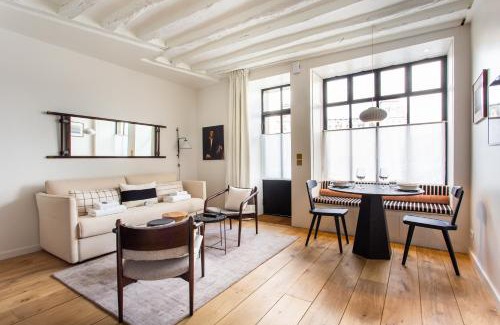Notre Dame Apartment | Cozy Apartment -2BR-6P- Cathédrale de Notre-Dame