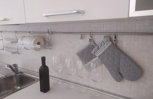 Policoro Apartment | Cozy apartment 4 minutes from the sea with a view of the city.