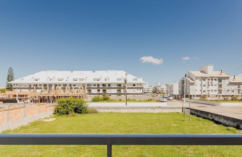 Ingleses Centro Apartment | Cozy Apartment 5 Mi From the Beach, Floripa Ece104