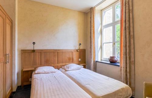 Aywaille House | Cozy Apartment in a 16th Century Castle, cleaning included