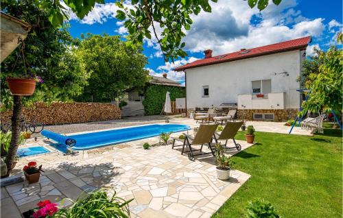 Sarsoni Apartment | Cozy Apartment In Drazice With Wifi