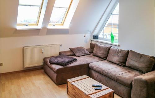 Elmenhorst/Lichtenhagen Apartment | Cozy Apartment In Elmenhorst With Wifi