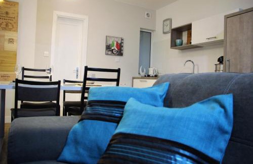 Victoria Apartment | Cozy Apartment in the Heart of Qala