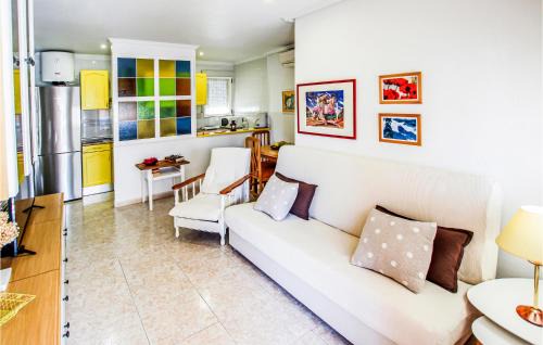 Los Balcones Apartment | Cozy Apartment In Torrevieja With Wifi