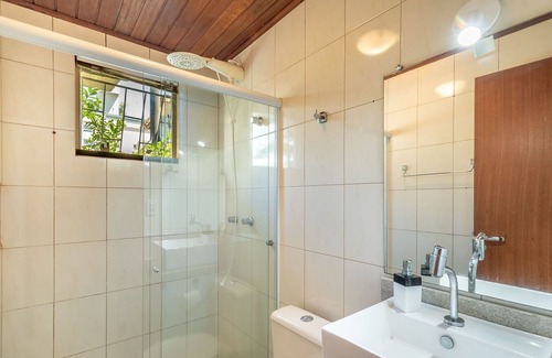 Jurere Apartment | Cozy Apartment Just 2 min From the Sea! - Vig0011
