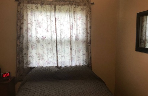 Niles Apartment | Cozy Apartment, Just 10 Minutes From Notre Dame!