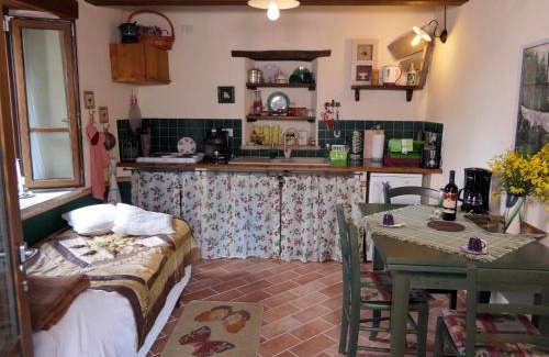 Pennabilli Apartment | Cozy Apartment with Garden Patio Storage Deckchairs BBQ