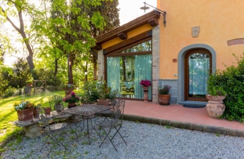Crespina House | Cozy apartment with pool near the sea!