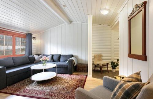 Bjorli Apartment | Cozy apartment with pool