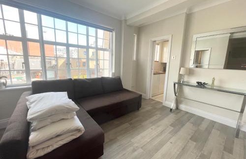 Westminster Apartment | Cozy Apartments in Westminster