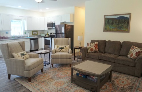 Surry Apartment | Cozy Apt. at 770 North Bend Unit B in the charming coastal town of Surry, Maine.