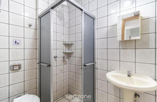Capoeiras Apartment | Cozy apt in Capoeiras RMC203