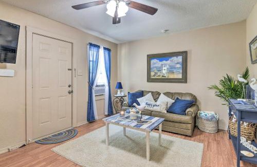 Aransas Pass House | Cozy BeachandFishing Cottage in Aransas Pass!