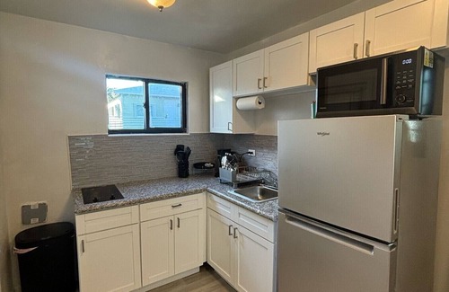 North Bimini Apartment | Cozy Beachfront Studio in Bimini, Bahamas – Your Perfect Island Escape!
