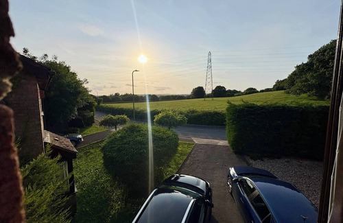 Blackwood House | Cozy Blackwood Getaway - Peaceful Countryside Escape