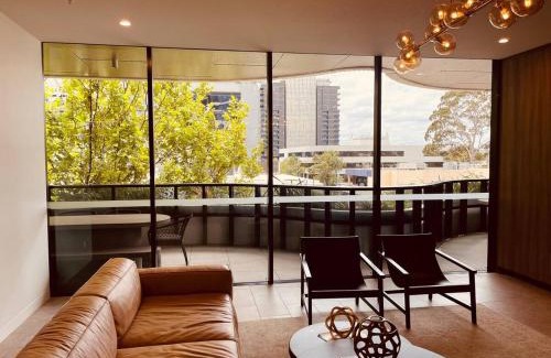 Box Hill Apartment | Cozy Box Hill Apartment