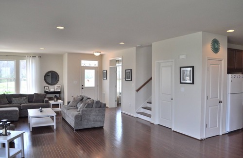 Long Neck Villa | Cozy, bright and spacious new villa in The Peninsula- 5 star gated community