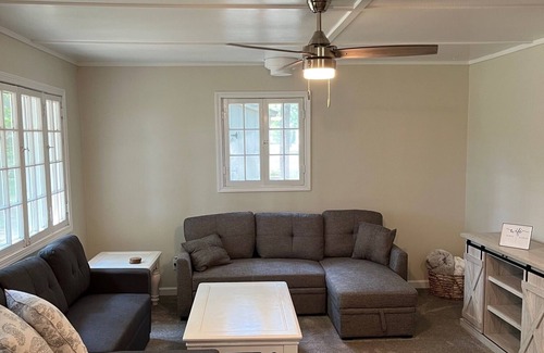 Lewiston Cabin | Cozy cabin close to all the fun!