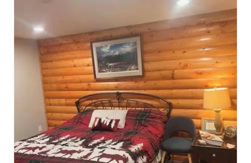 Pine City Cabin | Cozy Cabin next to crossing of Snake and ST.Croix rivers in Pine City, Minnesota