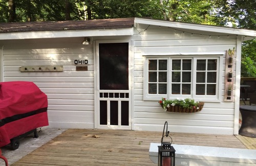 Traverse City Cabin | Cozy cabin on quiet Bass Lake. Minutes from Downtown Traverse City!