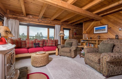 Ketchum Cabin | Cozy Cabin
