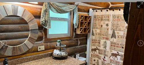 Tridell House | Cozy Canyon Cabin