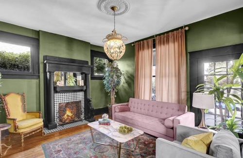 Downtown El Paso Apartment | Cozy Casa Mina 1br Near Downtown Parking