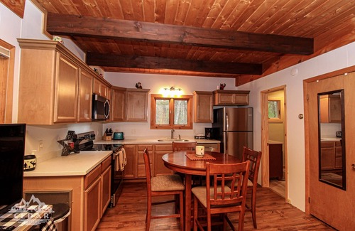 Jay House | Cozy Cedar Chalet in the heart of the ADK's. Dog Friendly.