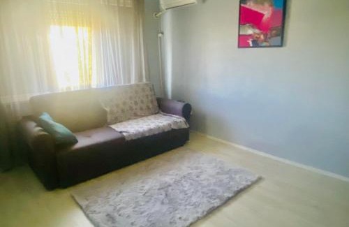 Braila Apartment | Cozy Central Place
