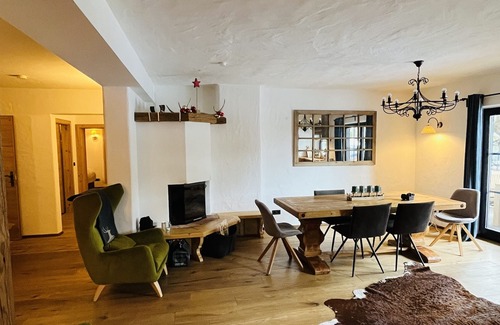 Oberhausen Ski Chalet | Cozy Chalet Kitzbuehel