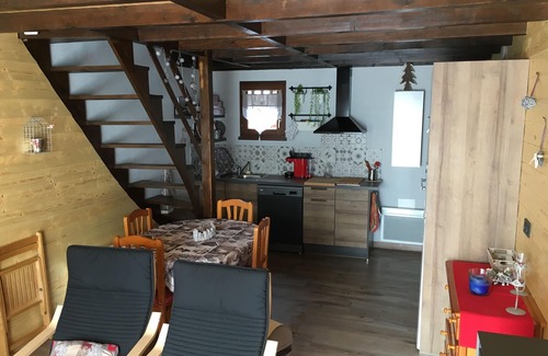 Font-Romeu-Odeillo-Via Ski Chalet | Cozy chalet-style house π relaxation guaranteed β°