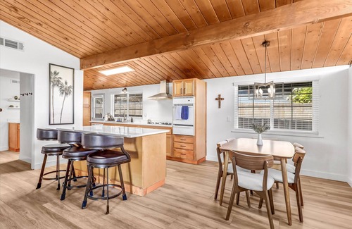 La Habra House | Cozy Charm! Fully Furnished Retreat OC + LA