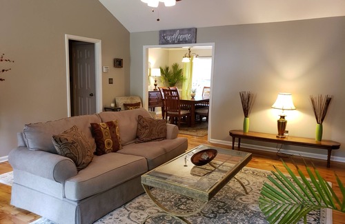 Aiken House | Cozy Cheerful vacation Home with pool & Recreation